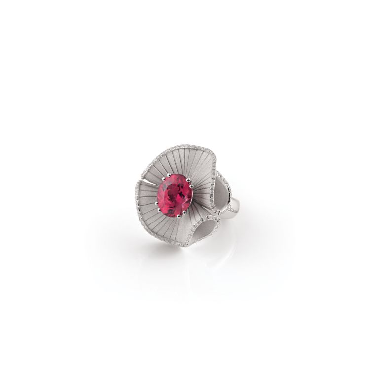 Anello Couture